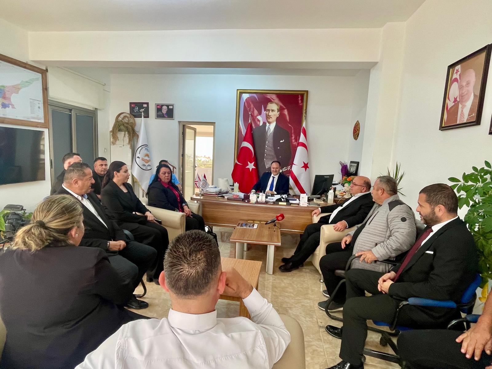 meclis başk öztürkler 0
