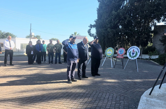 19 MAYIS 1919 COŞKUSU YENİERENK&Ouml;Y&rsquo;DE T&Ouml;RENLERLE YAŞATILDI