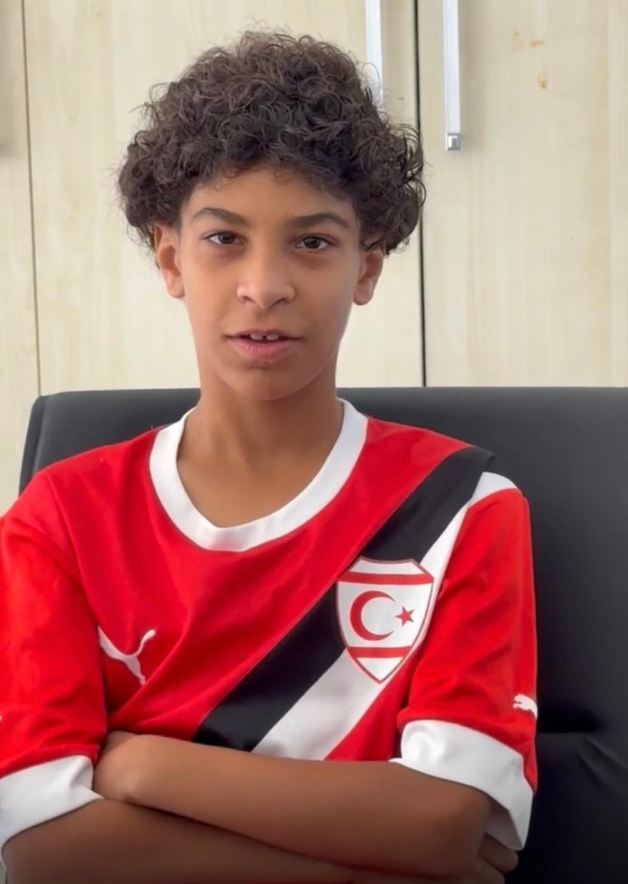 Futbol sevdalısı Fevzi Ali Altıoğlu
