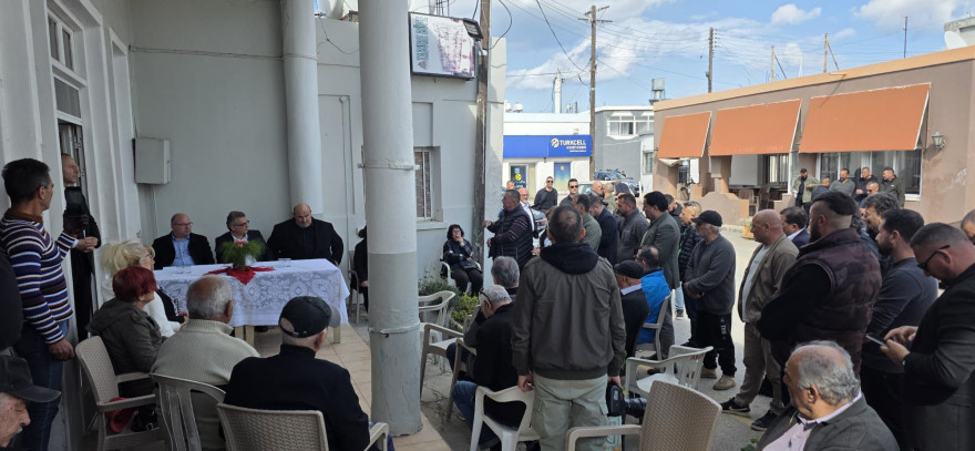 CUMHURBAŞKANI ERH&Uuml;RMAN ERENK&Ouml;Y- KARPAZ'DA HALKLA BULUŞTU